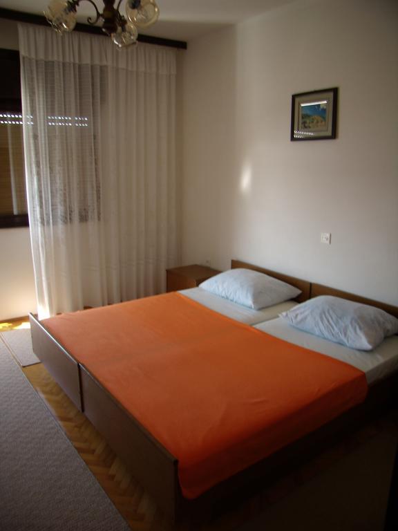 Marina Apartment Trogir Kamer foto