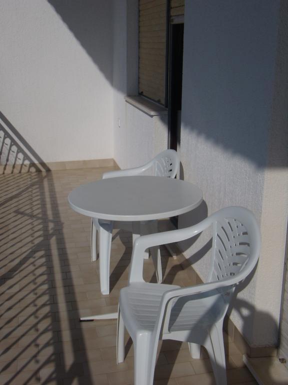 Marina Apartment Trogir Kamer foto