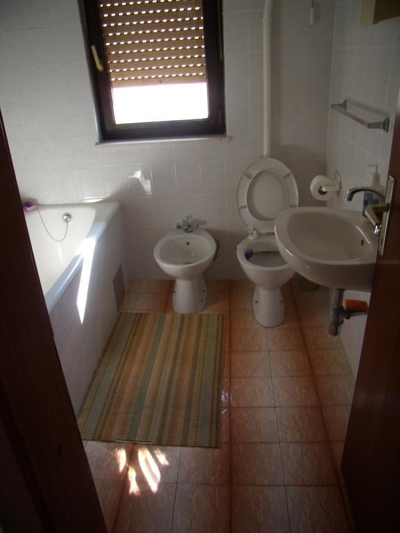 Marina Apartment Trogir Kamer foto